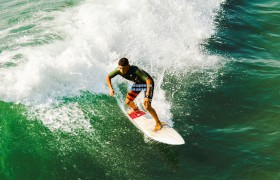 彩客网官网首页_阿尔卡拉斯逆转夺冠 美网见证新王登基